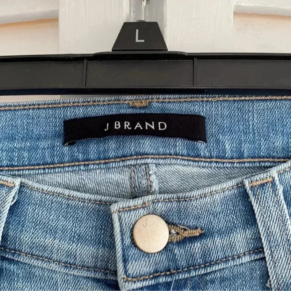 J.Brand Light Wash Frayed Cuff Bottom Jeans, Size 26 - Picture 4 of 6